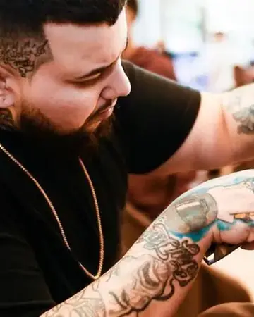 Gio, barber at Latch Life West Palm Beach